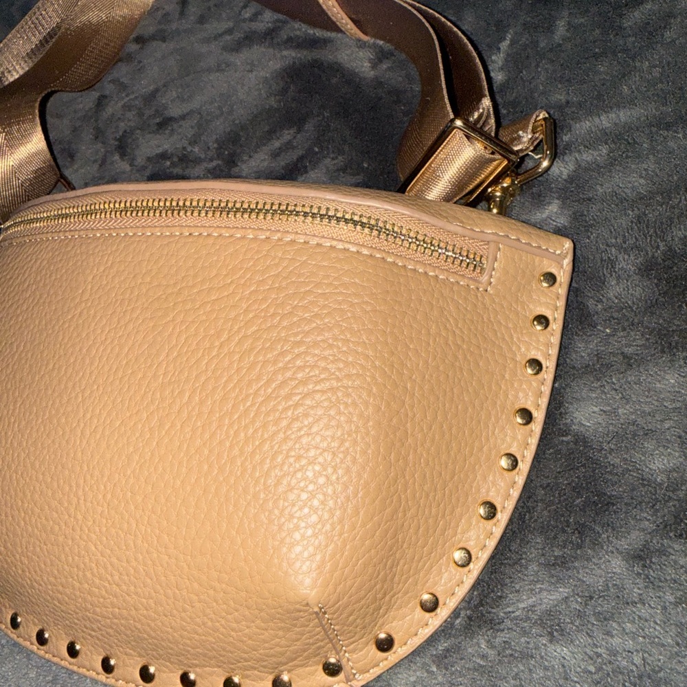 Tan Leather Crossbody Bag - Picture 3 of 8